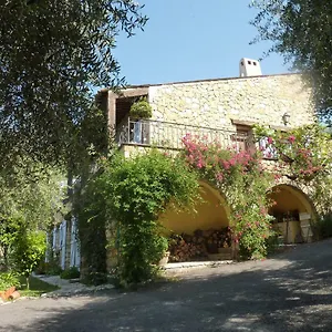 Lou Candelou Bed and breakfast